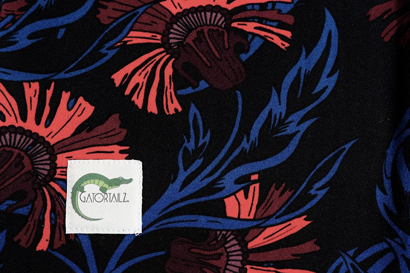 Gator Tailz Face Mask